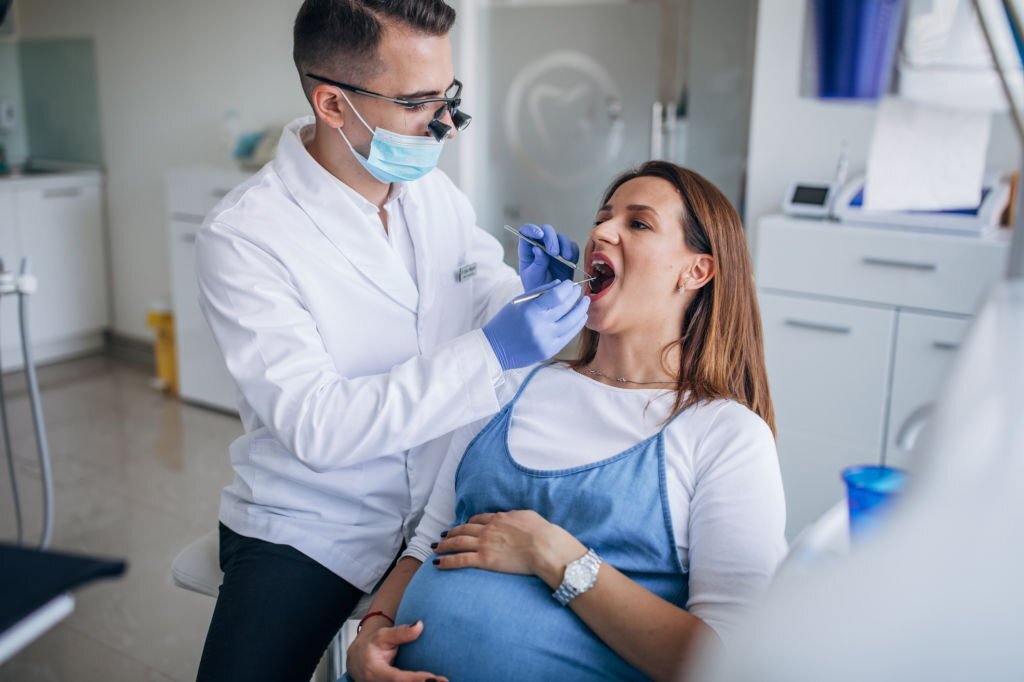Gebelikten Önce Diş Tedavisi Neden Önemlidir?